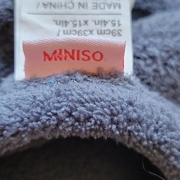Miniso Marvel, security blanket, euc - Picture 4 of 4